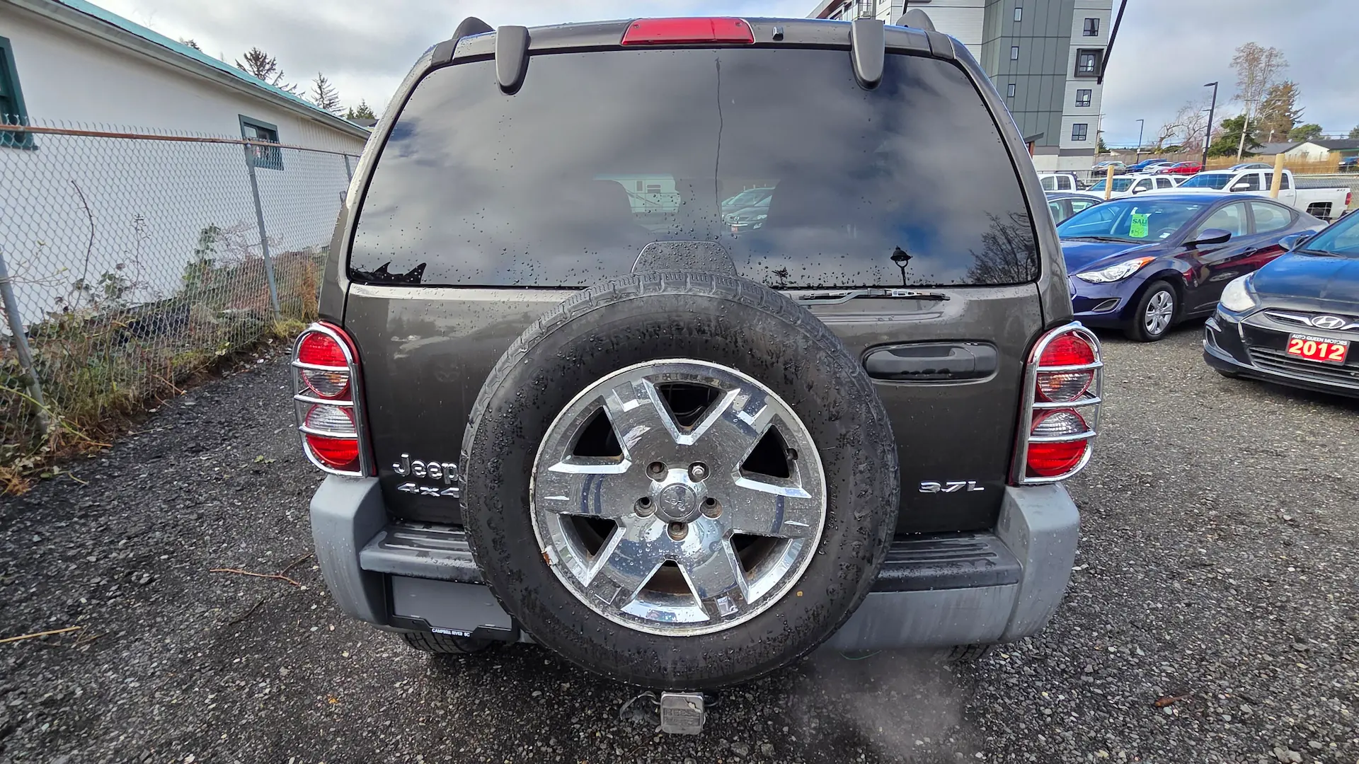 2005 Jeep Liberty 4X4 Rear