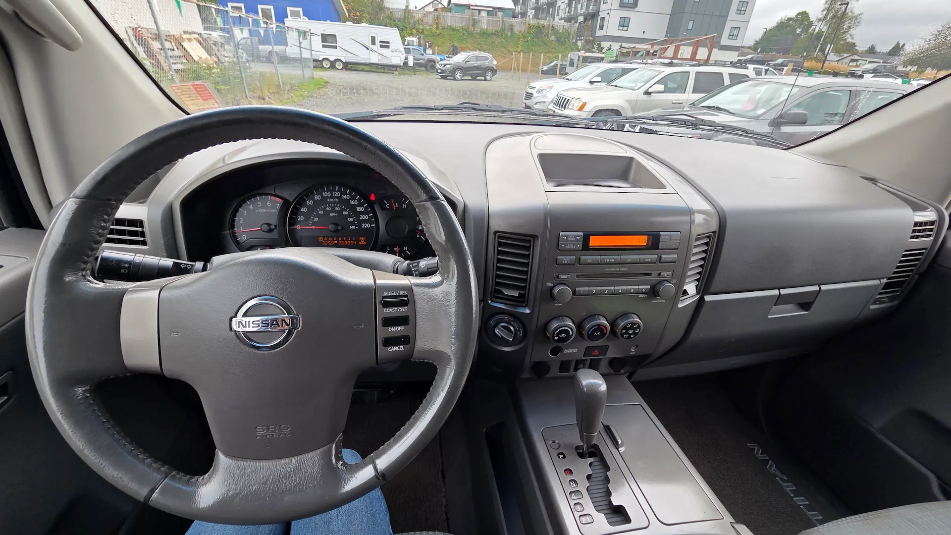 2006 Nissan Titan SE Inside 4