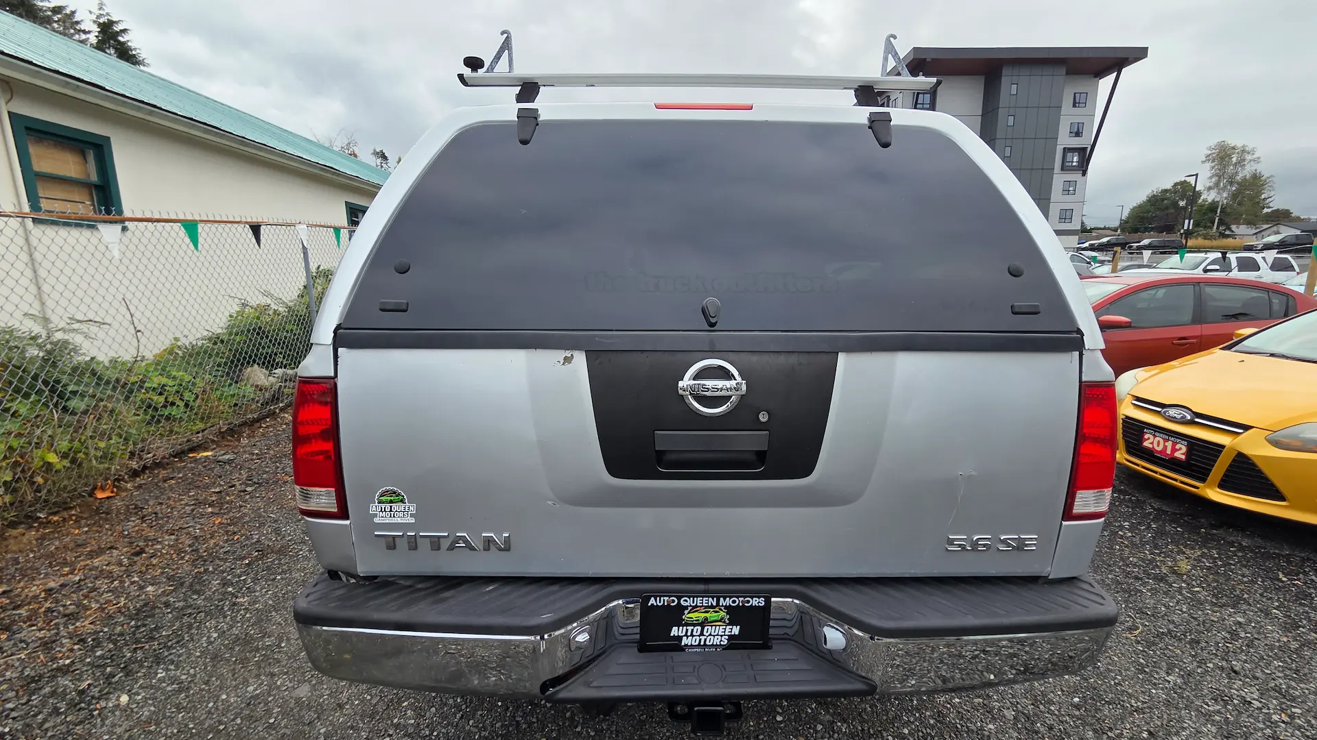 2006 Nissan Titan SE Rear