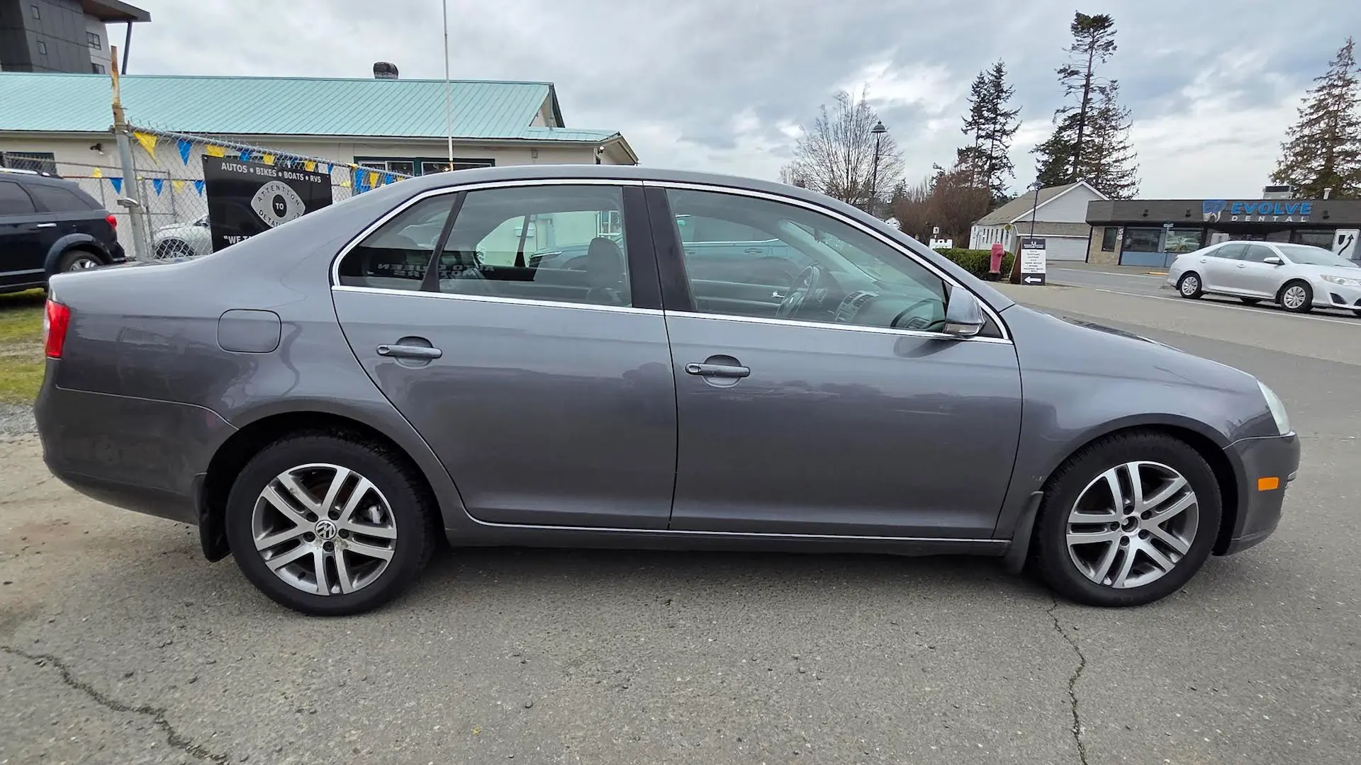2006 Volkswagon Jetta Side