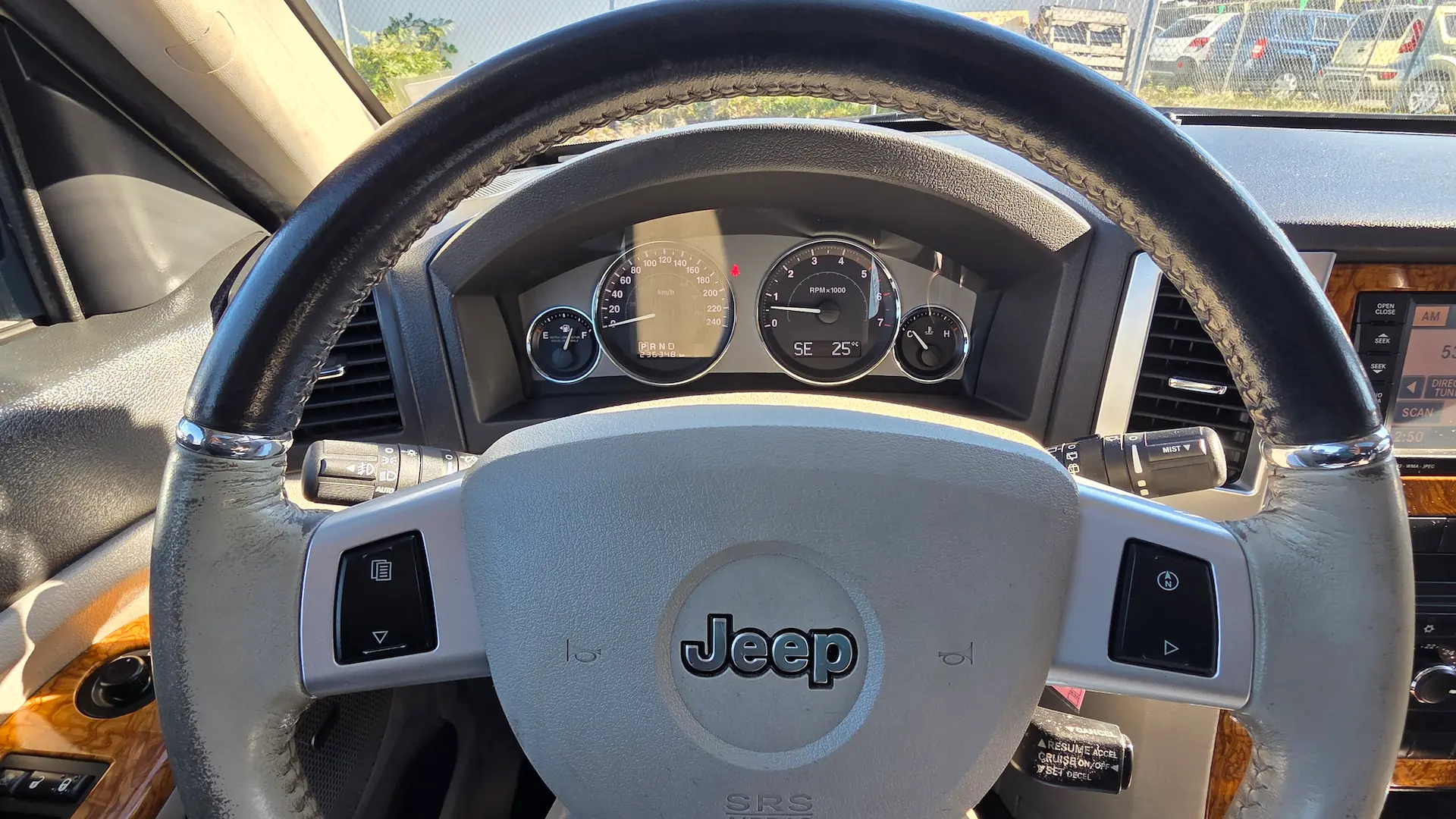 2008 Jeep Grand Cherokee Limited Inside 4