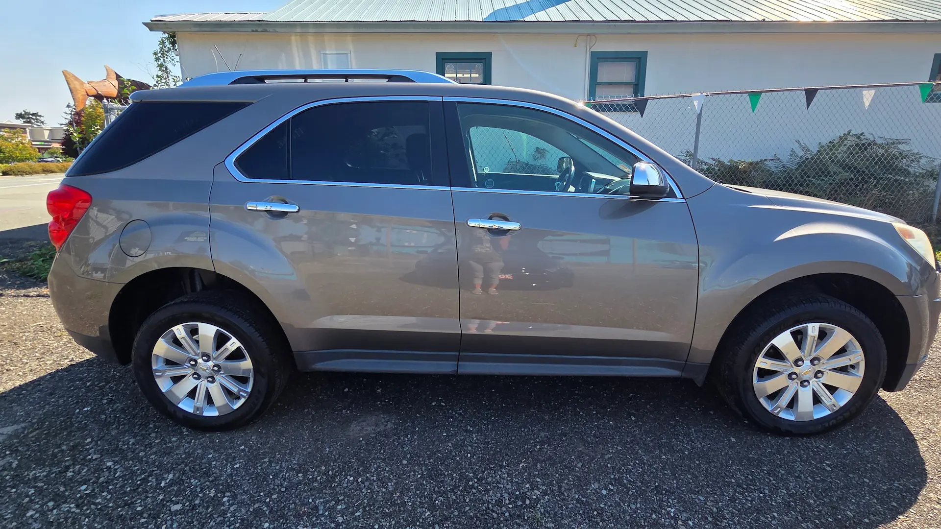 2010 Chevrolet Equinox LT Side