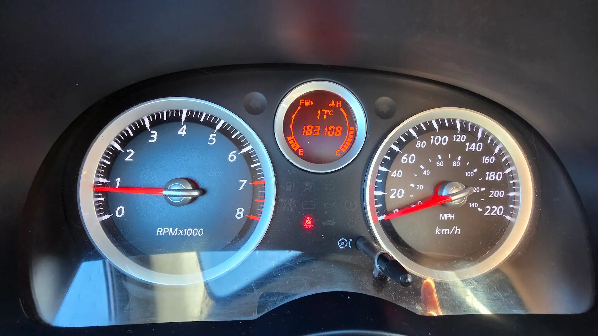 2010 Nissan Sentra Inside 5