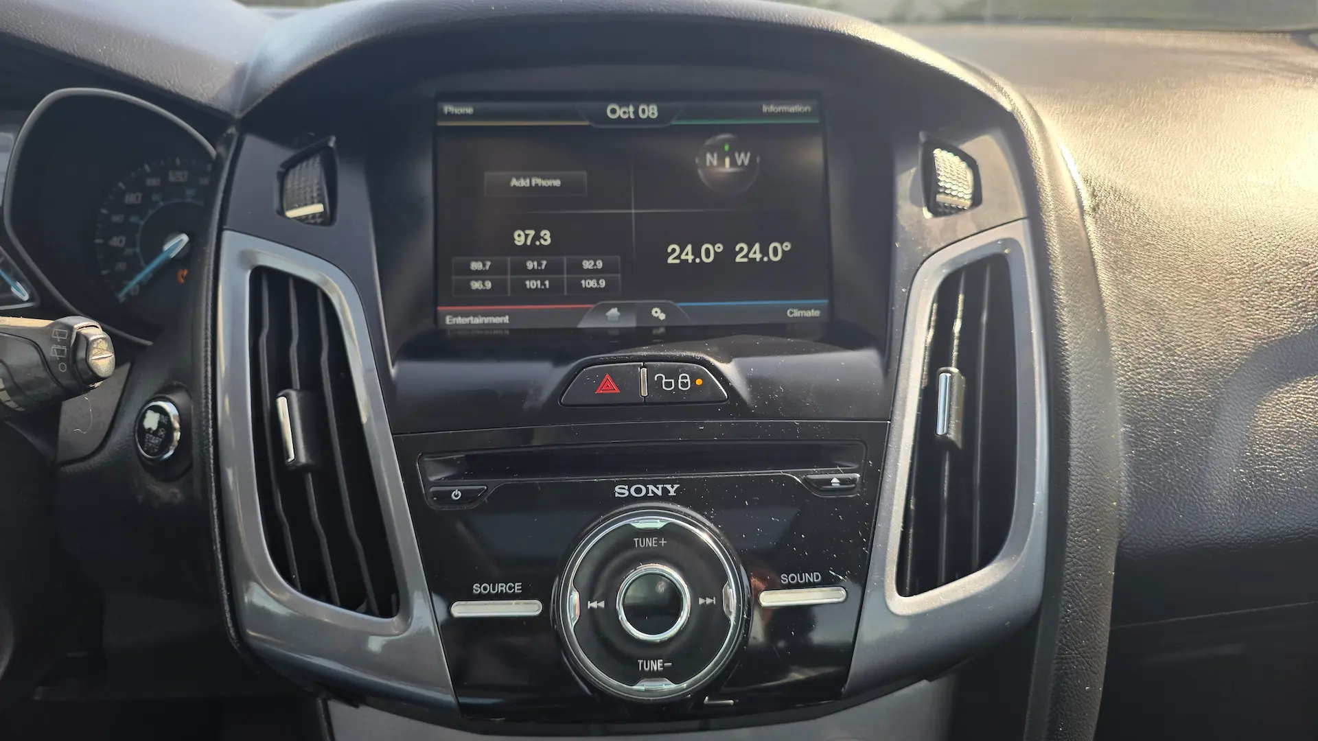 2012 Ford Focus Titanium Inside 3