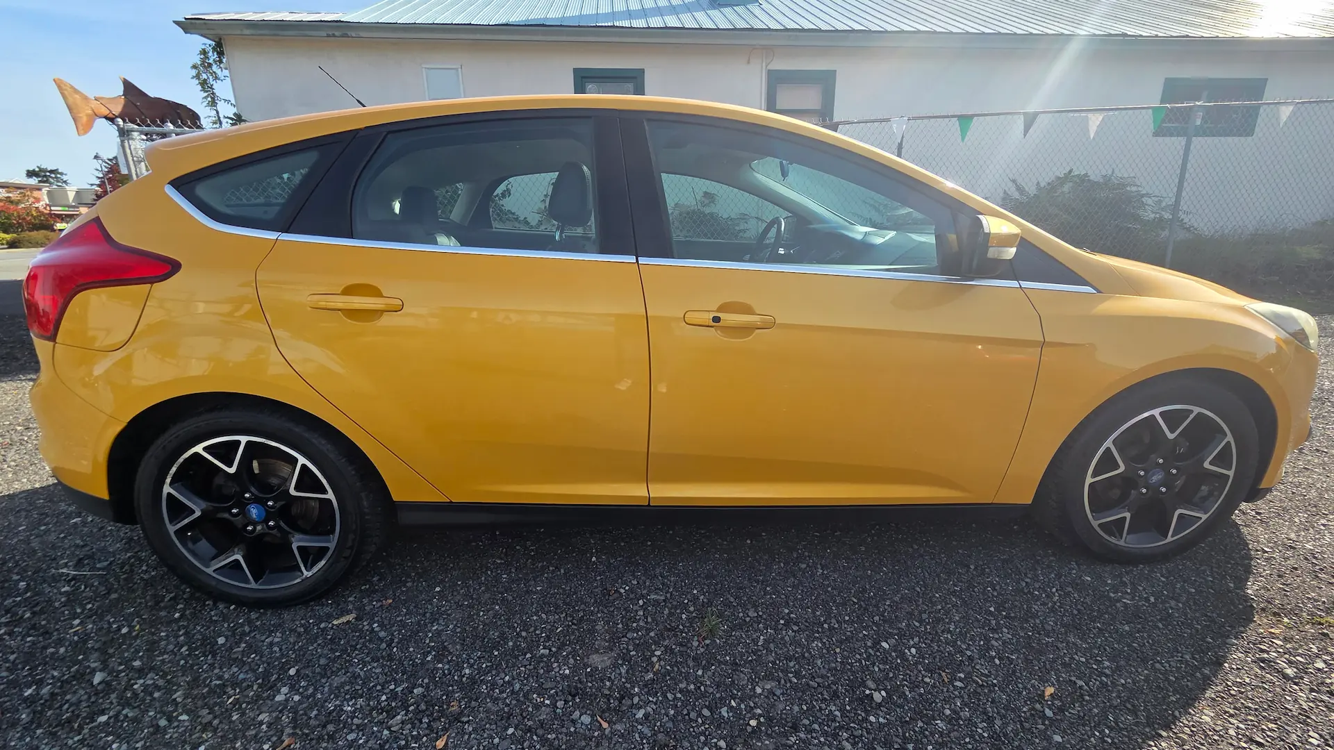 2012 Ford Focus Titanium Side