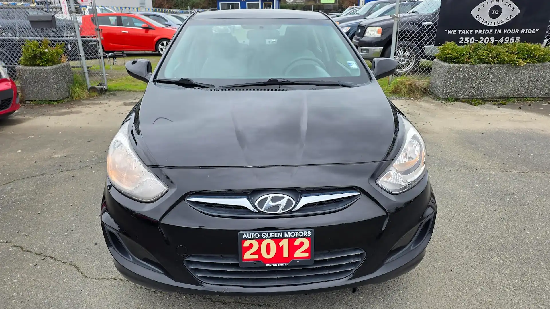 2012 Hyundai Accent Front