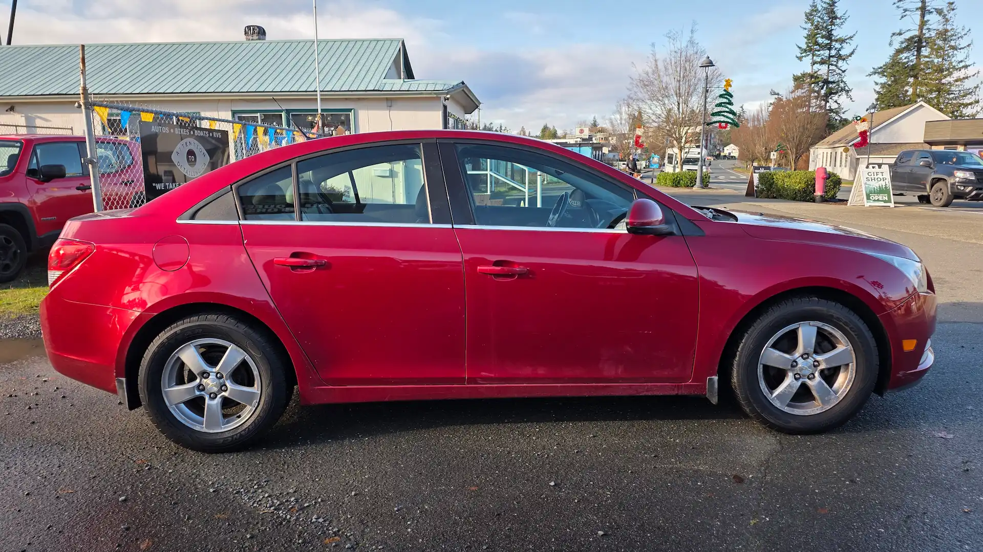 Chevy Cruze LT Turbo Side