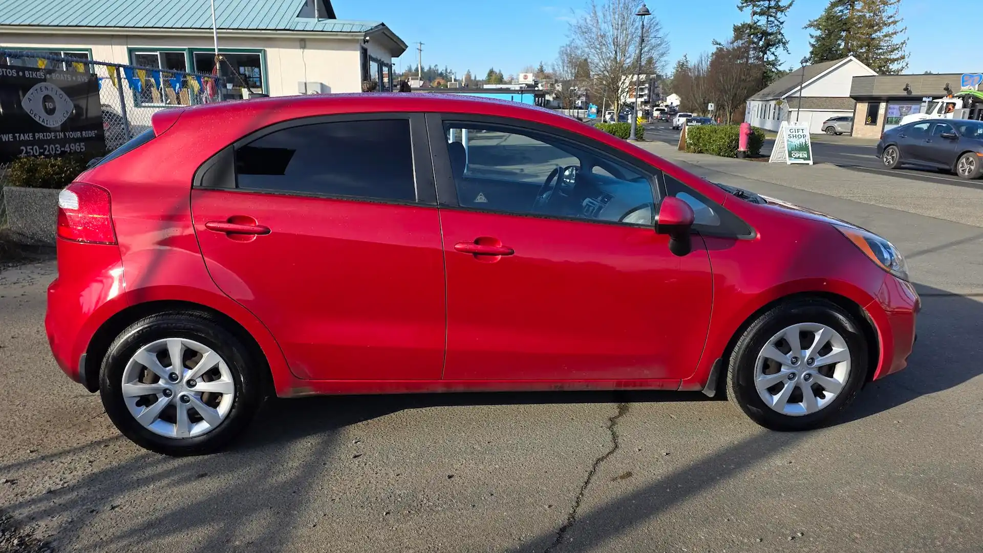 2013 Kia Rio Side