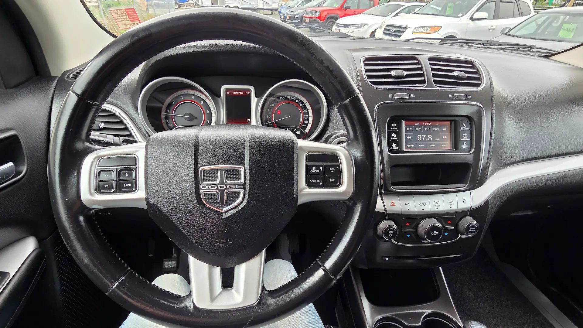 2014 Dodge Journey SXT Inside 3
