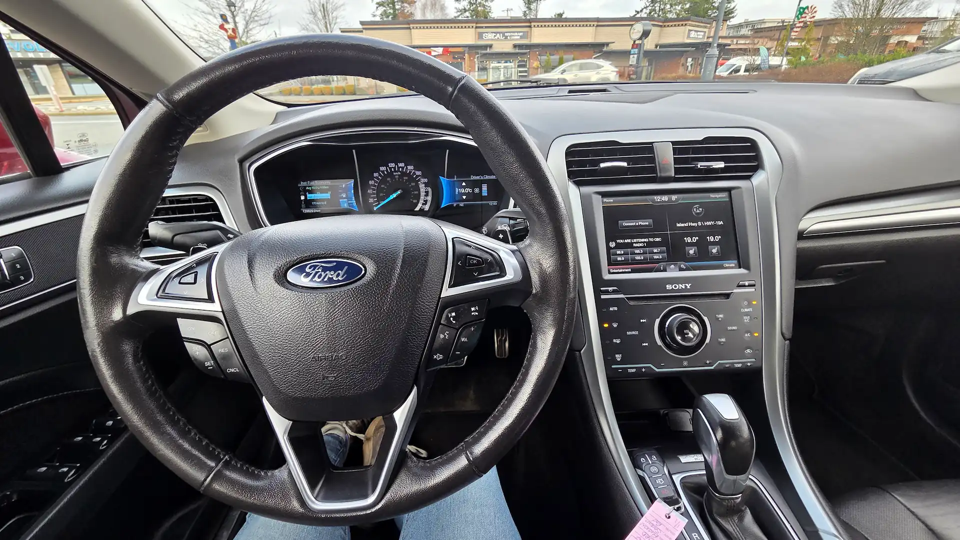 2014 Ford Fusion inside 3