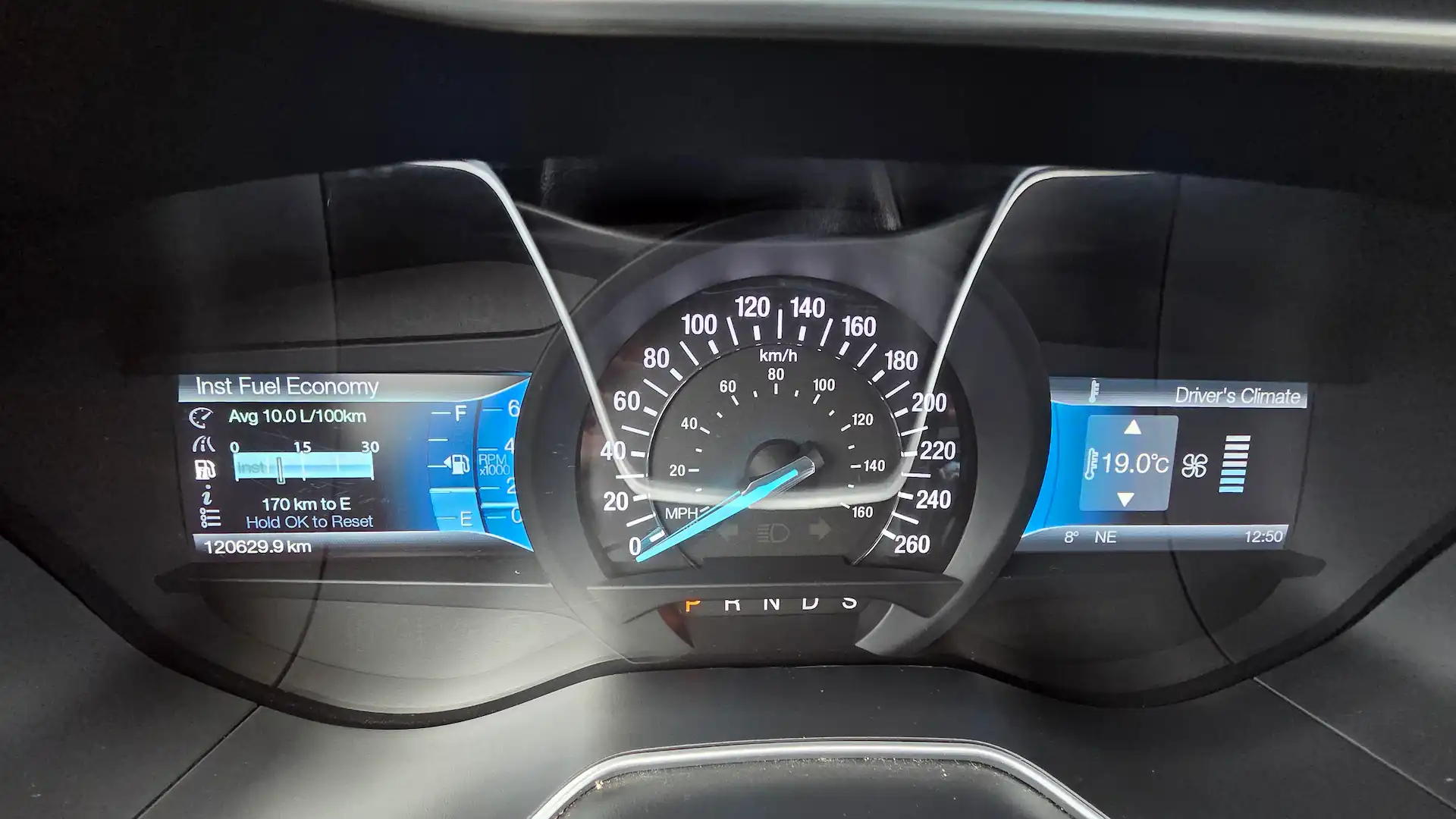 2014 Ford Fusion inside 5