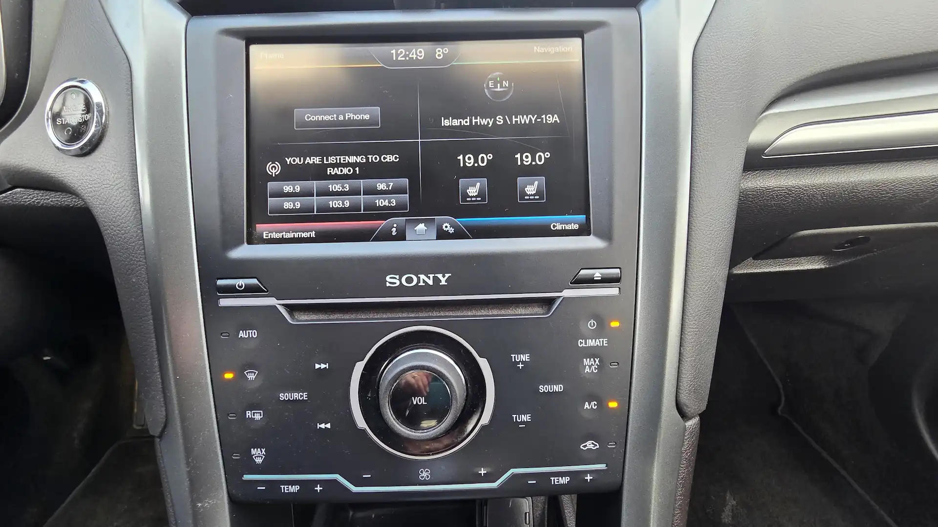 2014 Ford Fusion inside 6