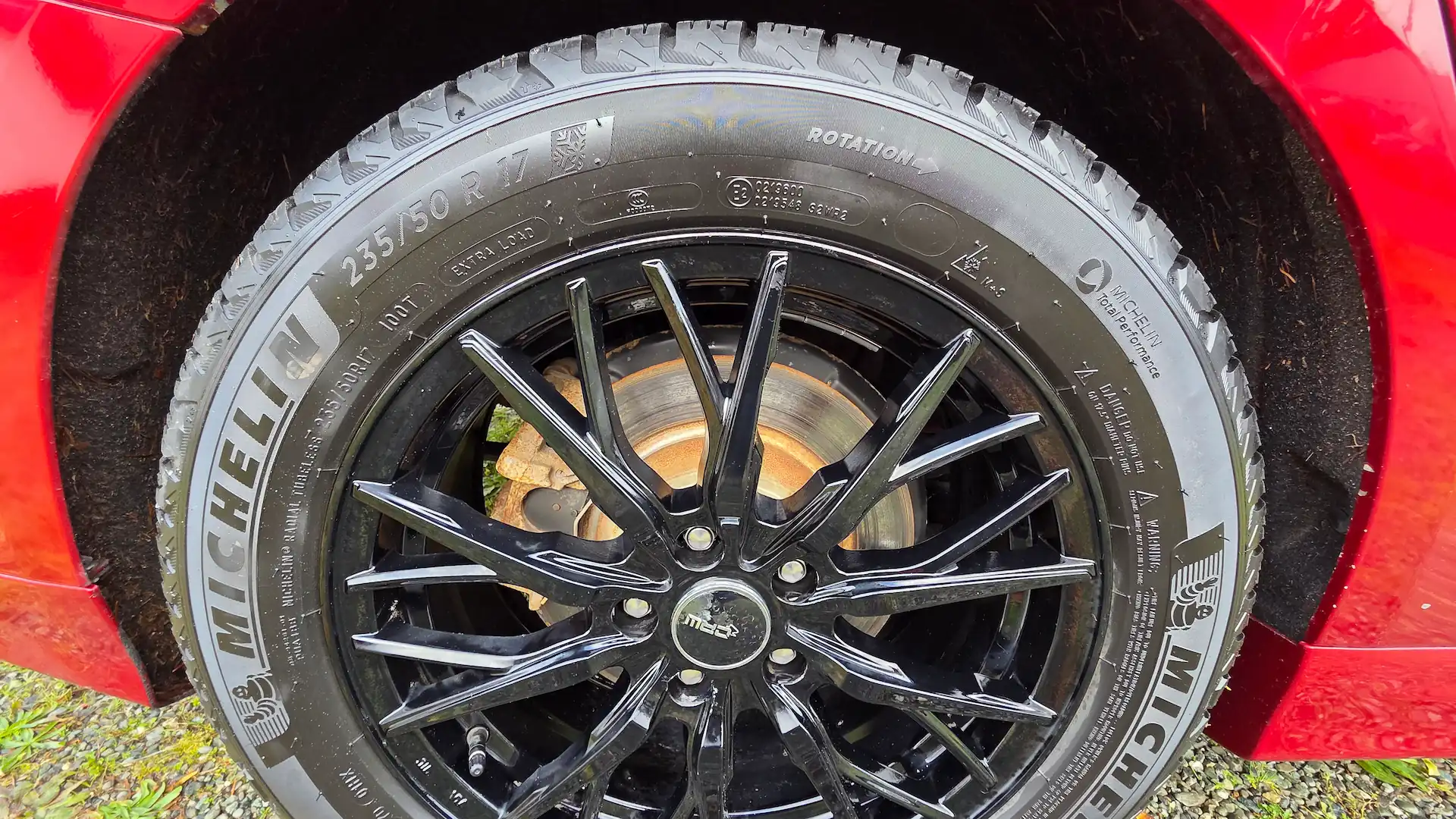 2014 Ford Fusion wheel