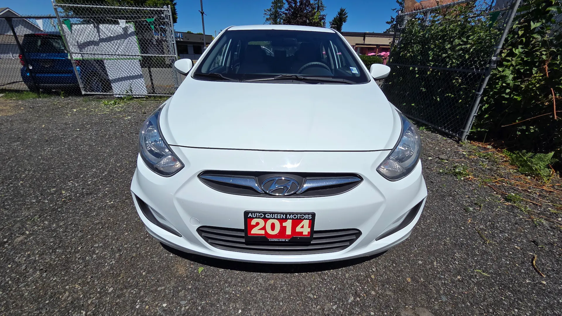 Hyundai Accent GL Front