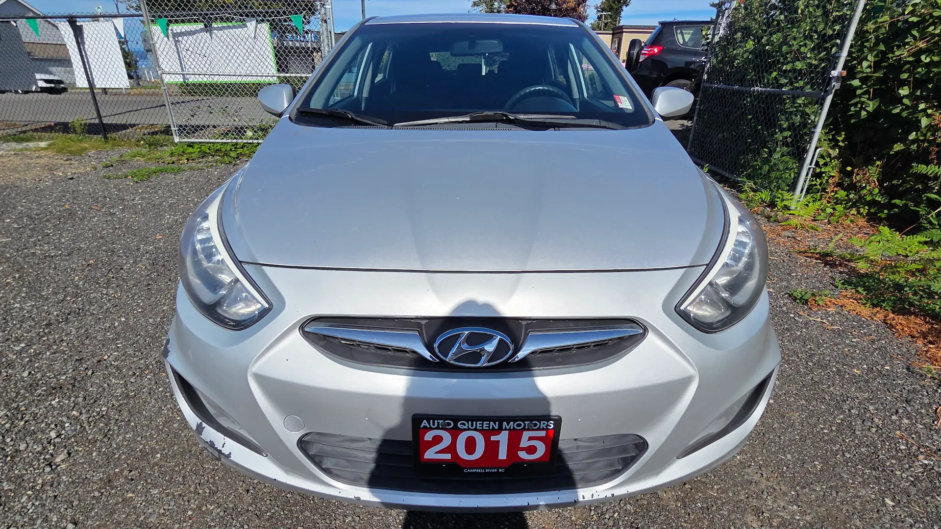 2015 Hyundai Accent Front