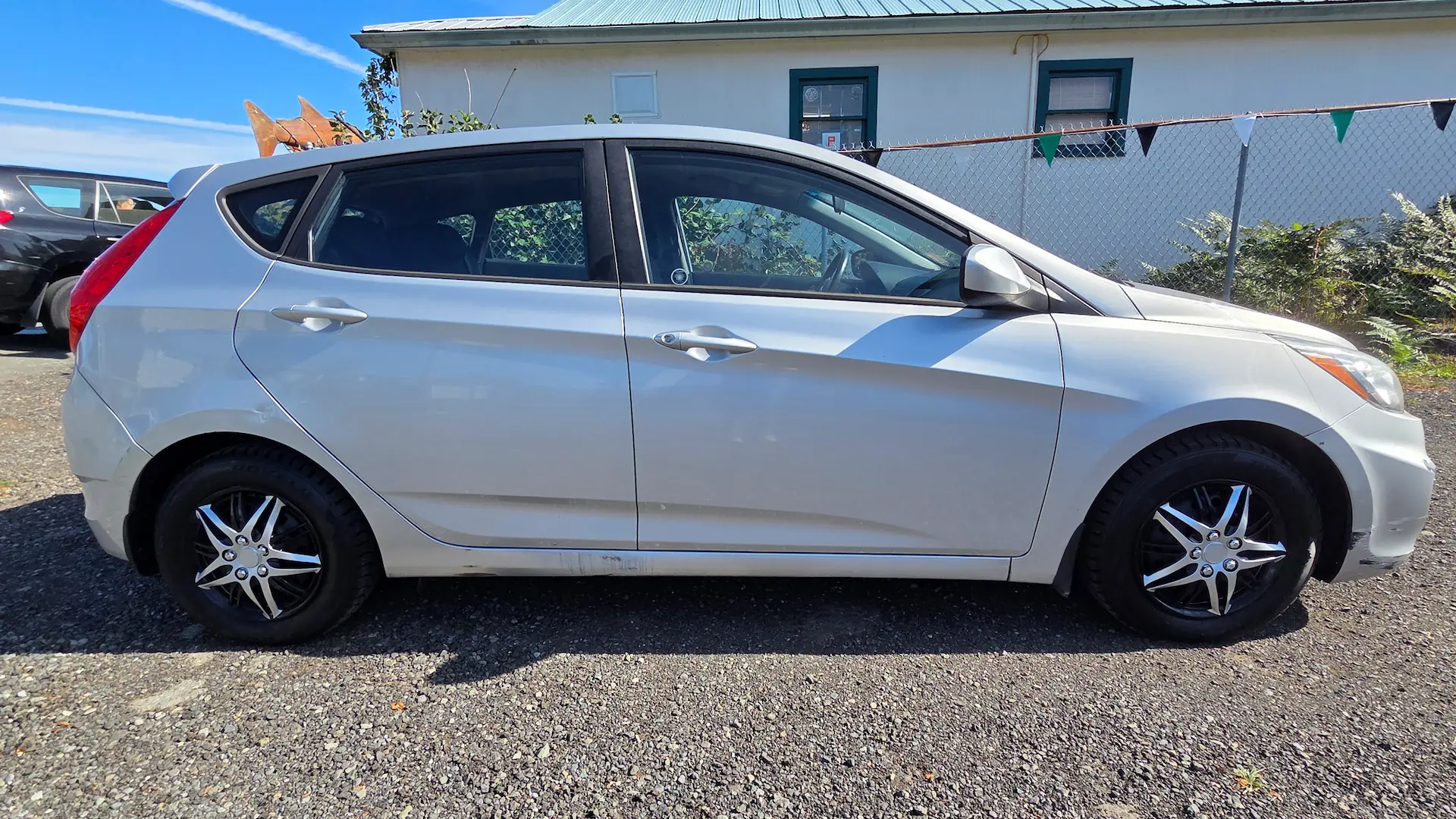 2015 Hyundai Accent Side