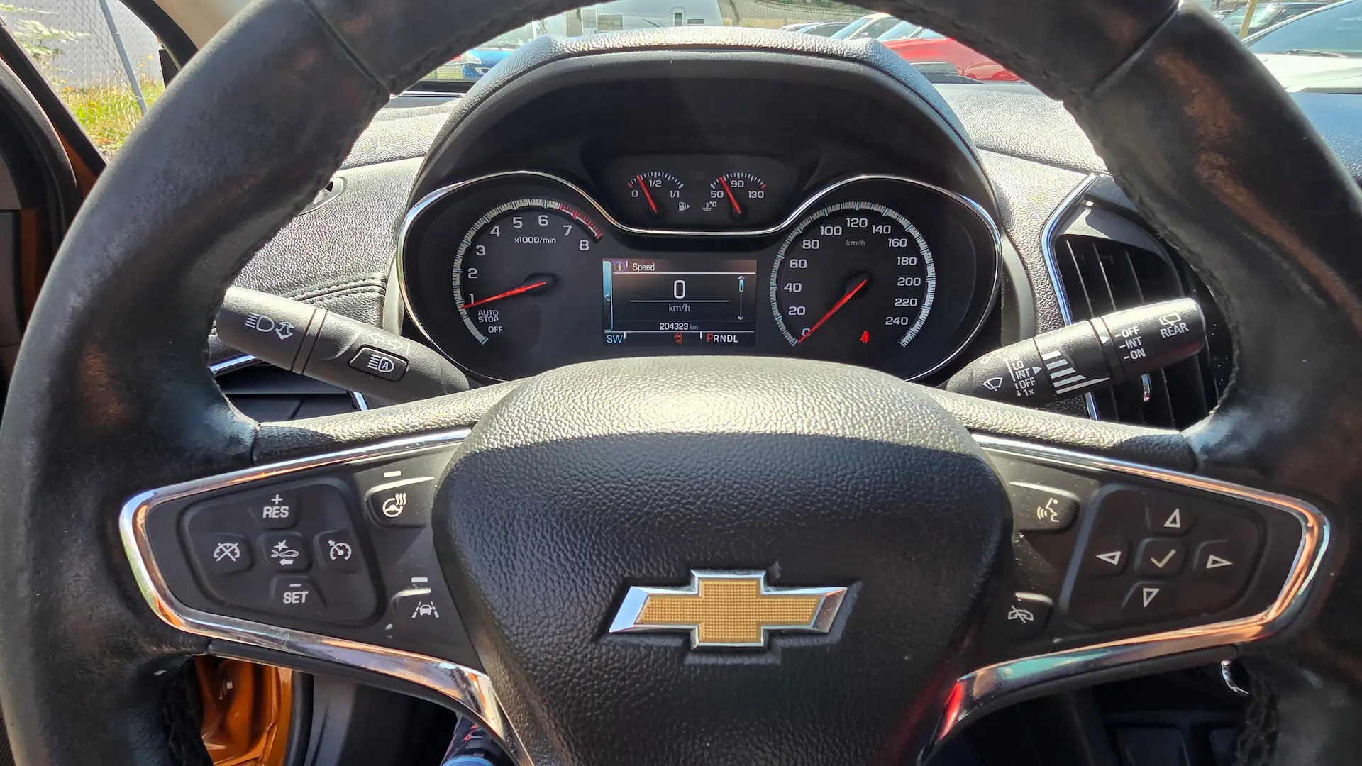 2017 Chevrolet Cruze Premier Inside 4