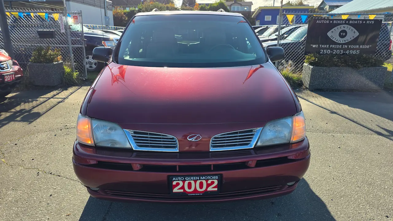 Oldsmobile Silhouette Front
