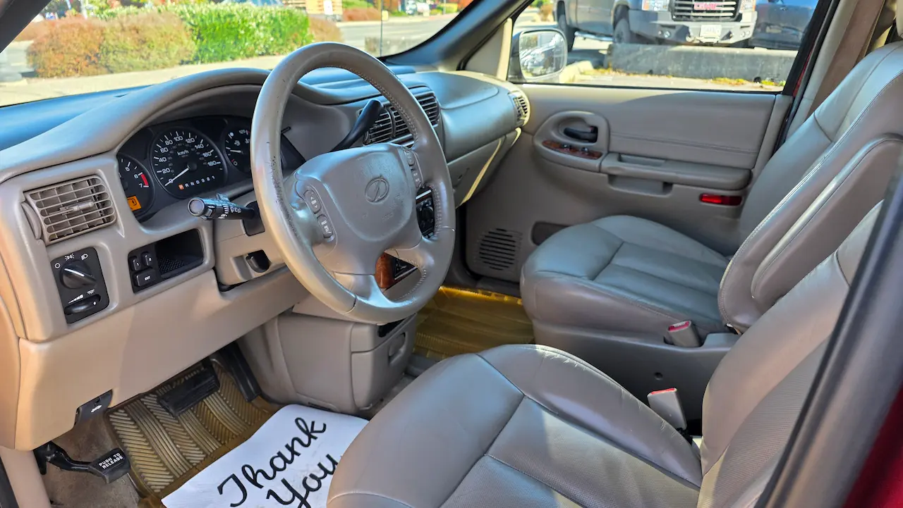 Oldsmobile Silhouette Inside 1