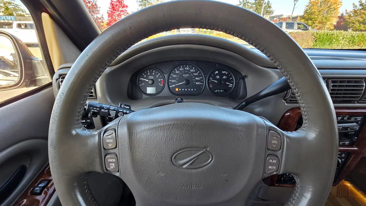 Oldsmobile Silhouette Inside 5