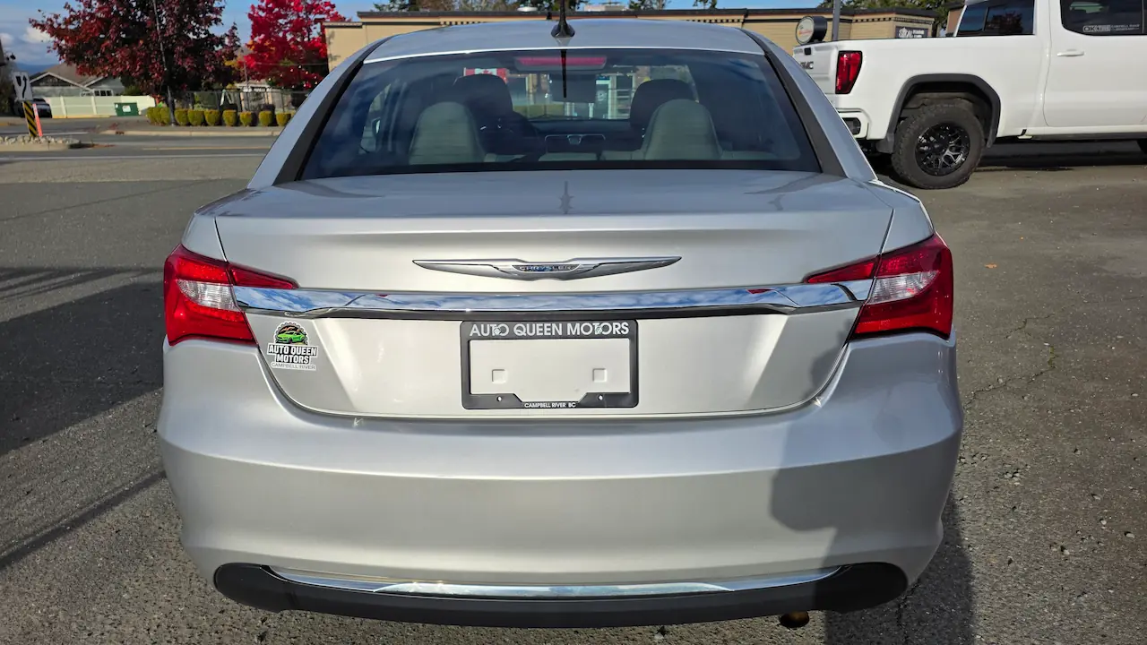 2011 Chrysler 200 rear