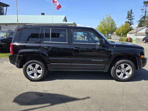 Jeep Patriot Side