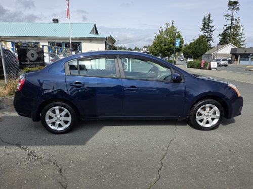 Nissan Sentra side