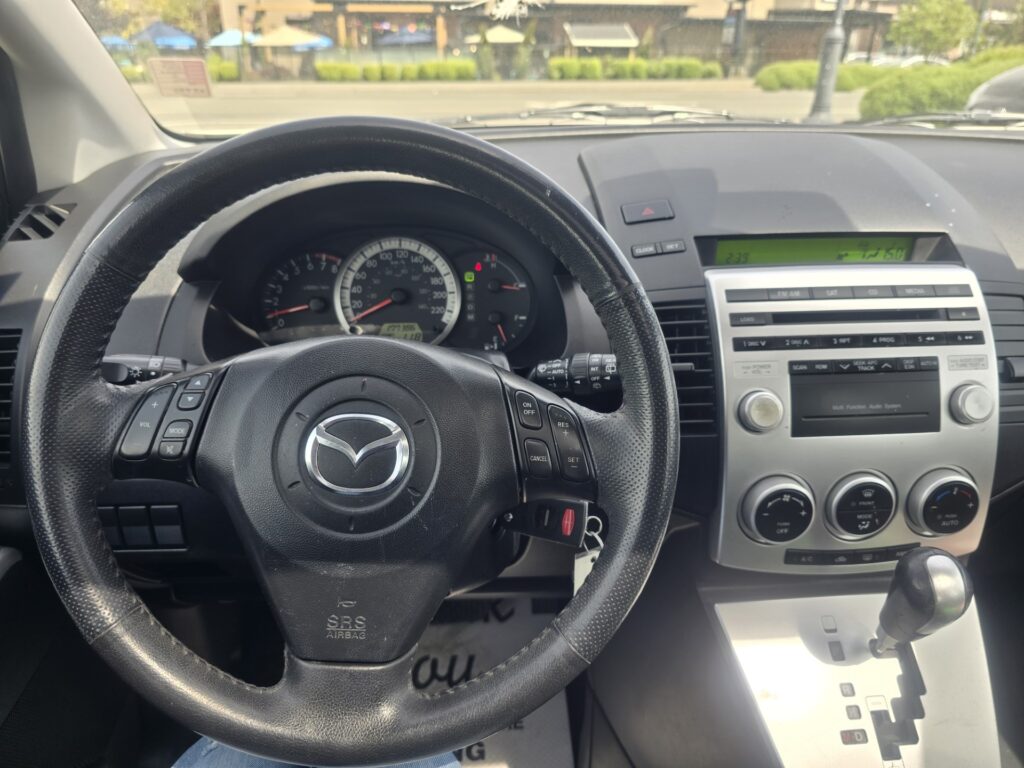 2007 Mazda 5 Driver sear